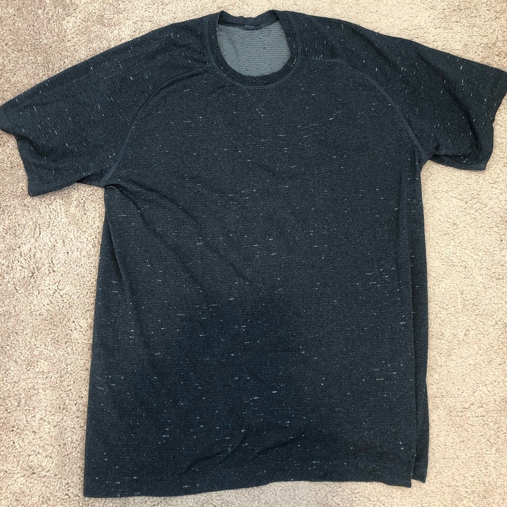 Lululemon dri-fit shirt